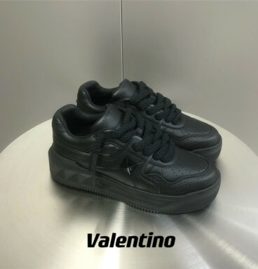 valentino ONE STUD platform sneakers