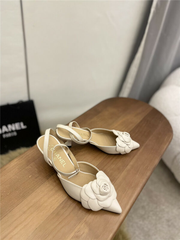 chanel exquisite retro shoes sandals