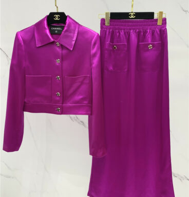 Chanel acetate satin top + one-step skirt suit
