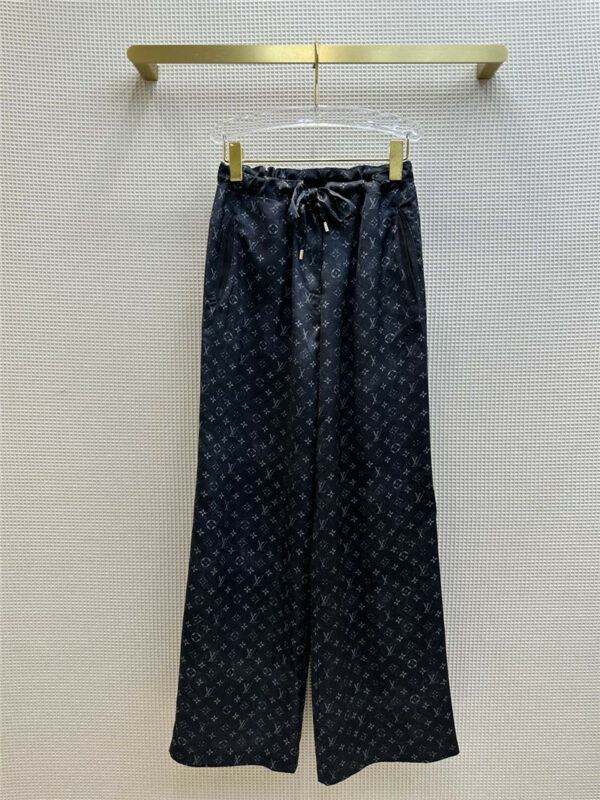louis vuitton LV classic printed silk straight-leg pants