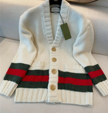 gucci GG V-neck vintage wool sweater
