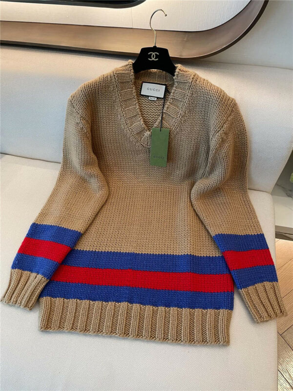 gucci GG V-neck vintage wool sweater