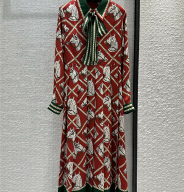 gucci contrast color floating bow tie print dress