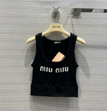 miumiu Kan flower logo knitted short vest