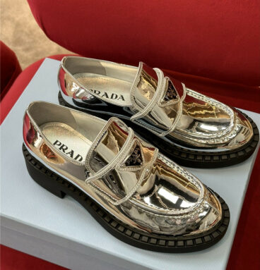prada spring and summer new product loafers