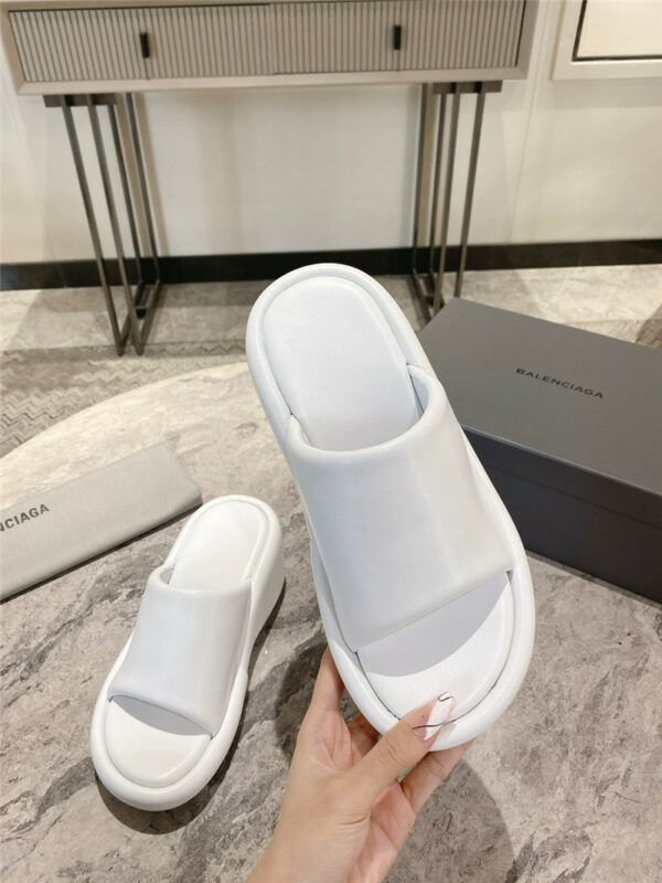 Balenciaga Summer New Platform Wedge Slippers