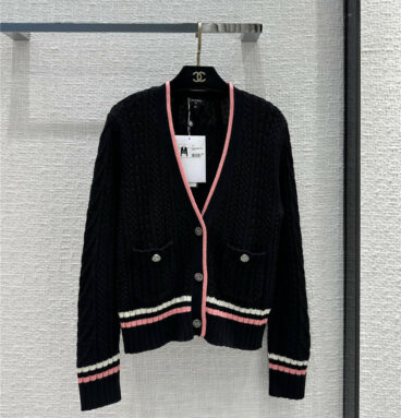 chanel color-blocking vintage cable-knit cardigan