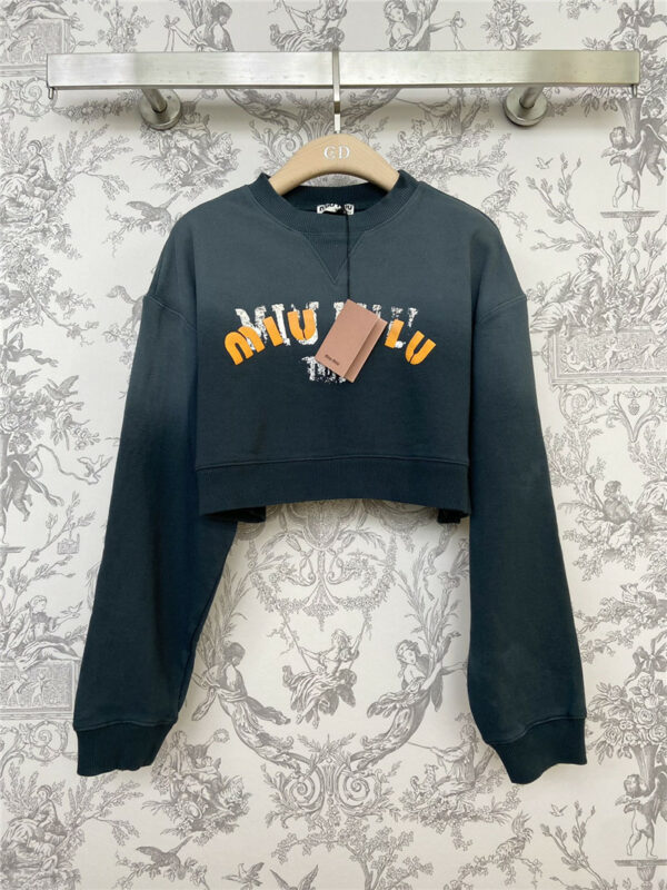 miumiu new retro vintage ultra-short sweater