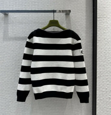 gucci zip collar striped sweater