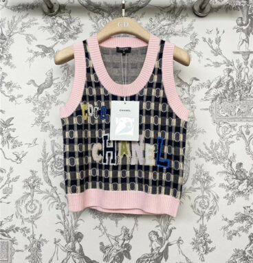 Chanel spring and summer new knitted vest