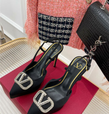 valentino high platform big V high-heeled sandals