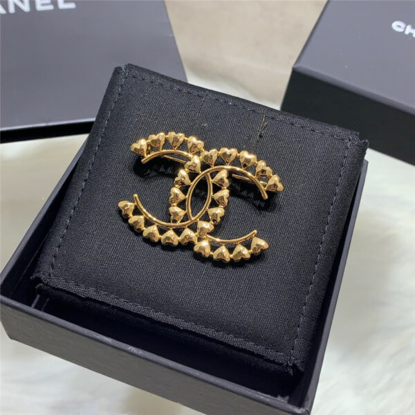 Chanel full circle love C brooch