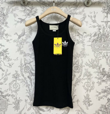 gucci clover joint camisole
