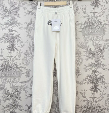 Chanel early spring new sports leg pants
