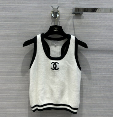 Chanel panda color matching knitted camisole