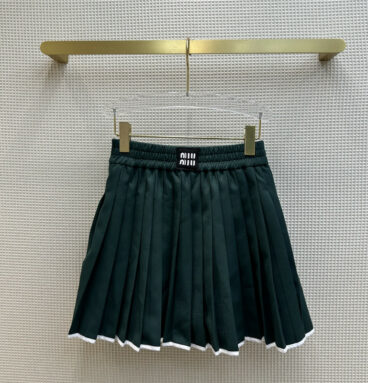 miumiu letter logo embroidery craft pleated skirt