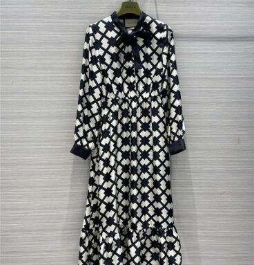 gucci advanced black and white rhombus silk dress