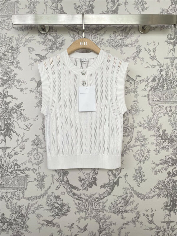 Chanel early spring new hollow knitted vest