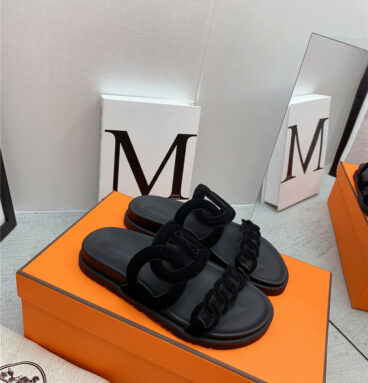 Hermès couple shoes