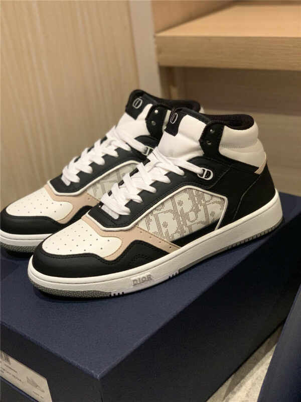 dior new color couple sneakers