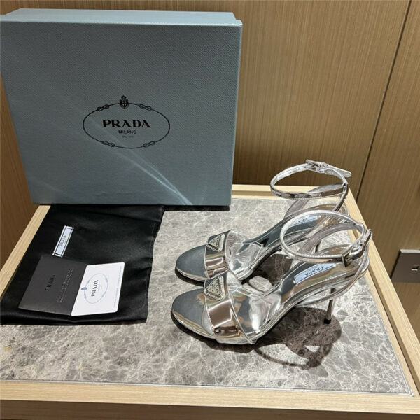 Prada early spring new popular style sandals