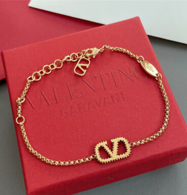 valentino full diamond bracelet