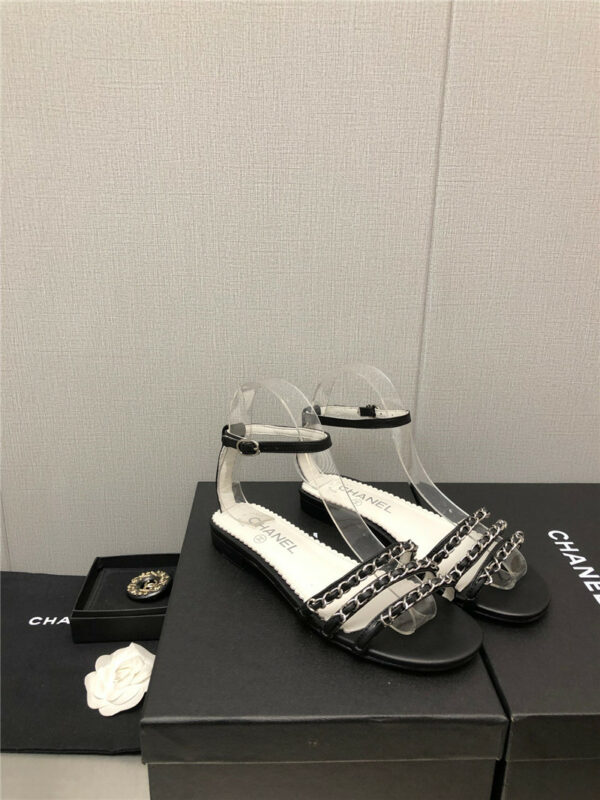 Chanel new chain flat sandals