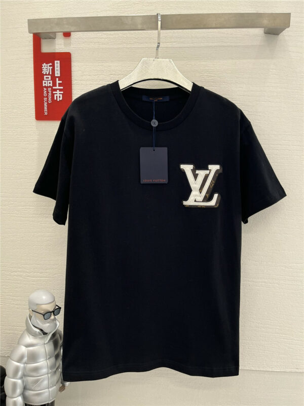 louis vuitton LV applique embroidered short-sleeved T-shirt