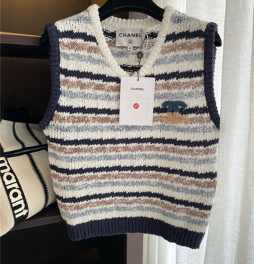 Chanel vintage middle-aged striped vest