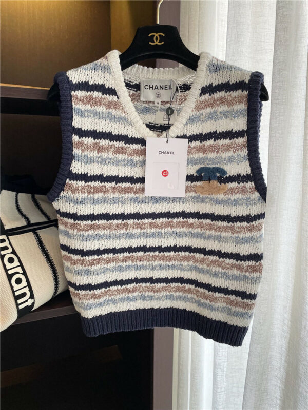 Chanel vintage middle-aged striped vest