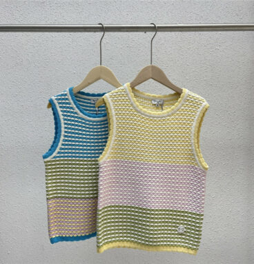 Chanel color contrast rainbow logo knitted vest