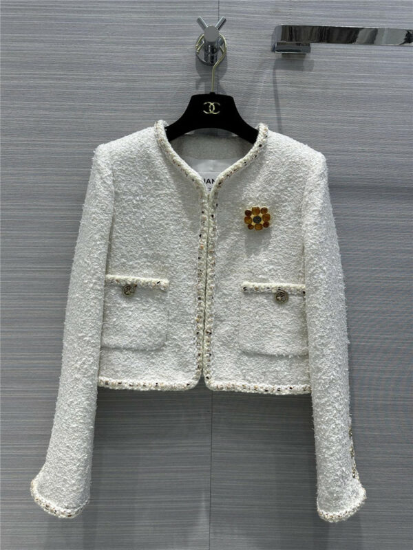 Chanel short shell ribbon white coat