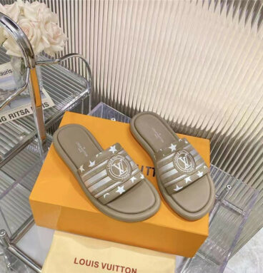 louis vuitton LV counters feature the latest slippers