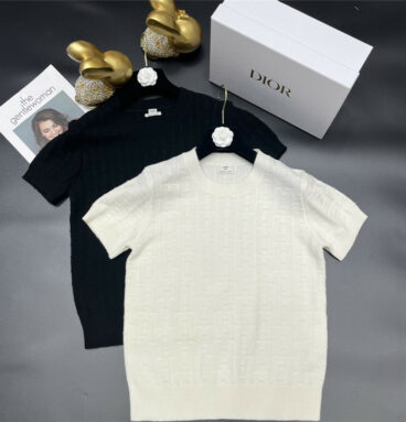 Hermès Solid Letter Knit Short Sleeves