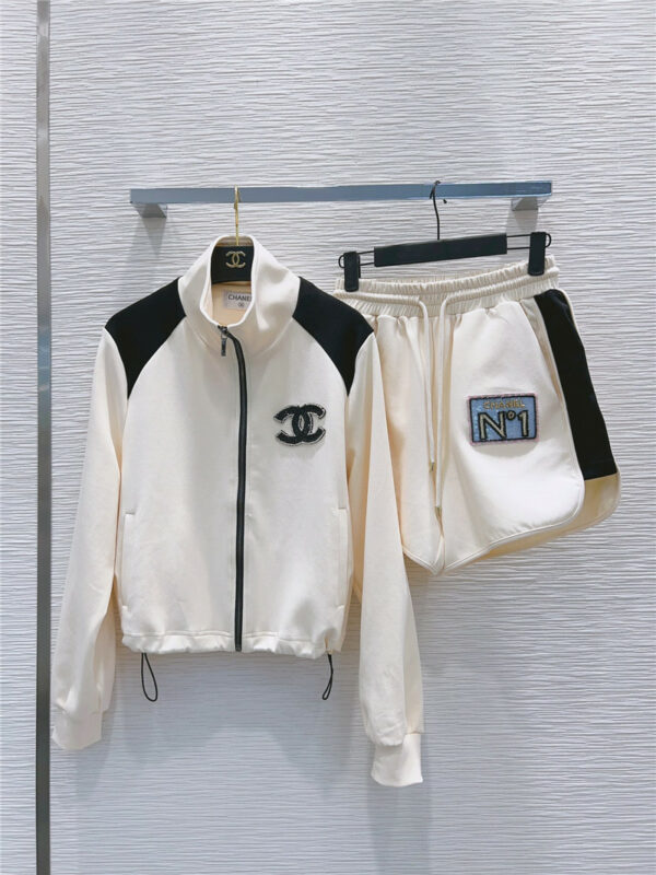 Chanel color contrast stitching stand collar casual suit