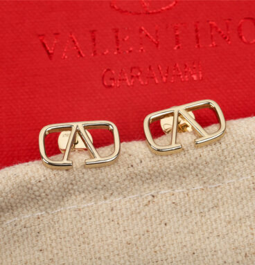 valentino simple and elegant logo logo earrings