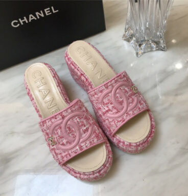 Chanel new large double C lazy platform slippers