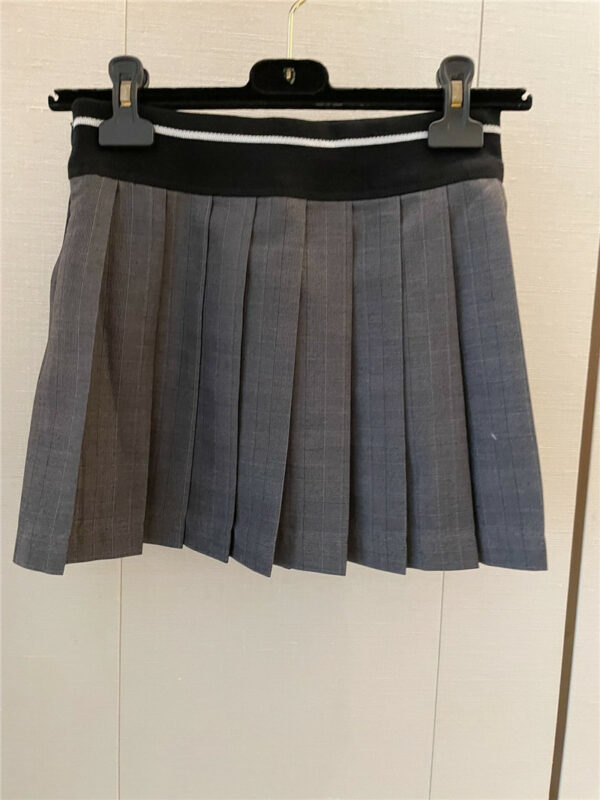 miumiu new plaid pleated skirt