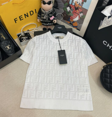 fendi early spring double F sweater