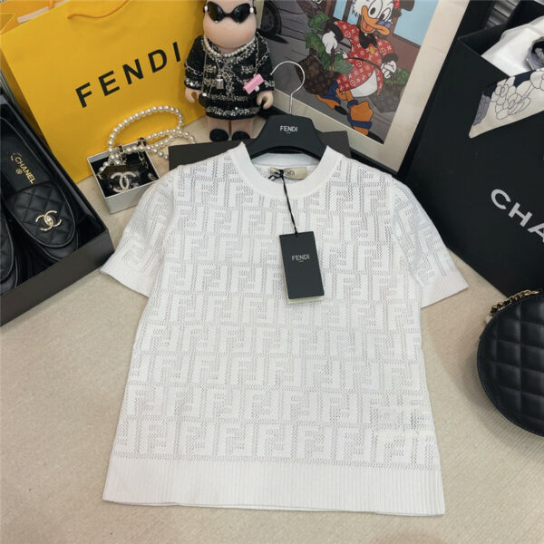 fendi early spring double F sweater