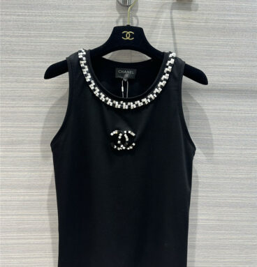Chanel black and white square bead double C bead logo vest