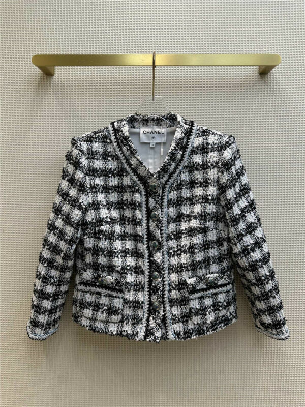 Chanel V-neck plaid tweed coat