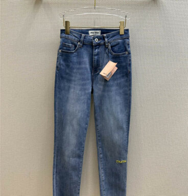 miumiu casual stylish jeans