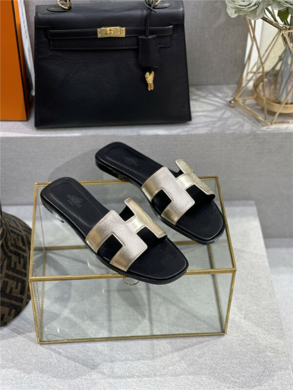Hermès early spring new color slippers