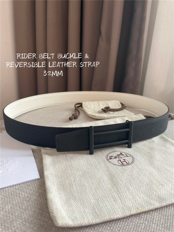 Hermès reversible belt