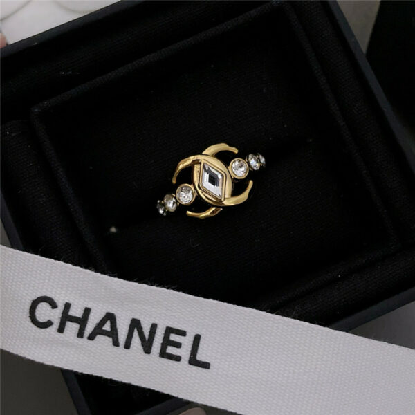 Chanel Xiangling Diamond Gold C Ring