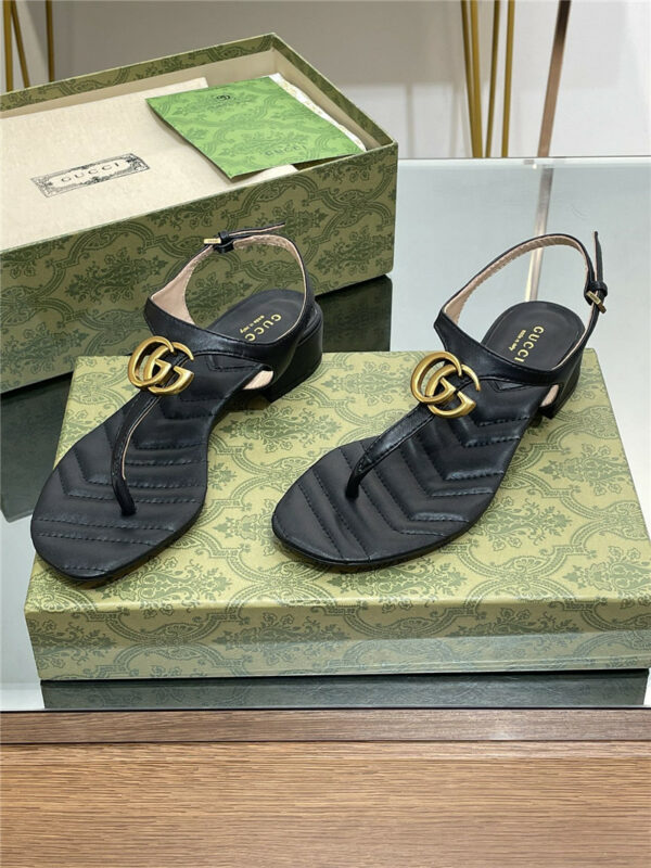gucci classic GG buckle sandals