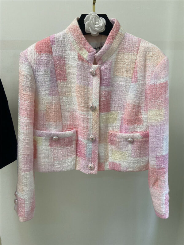 Chanel new rendering color short coat