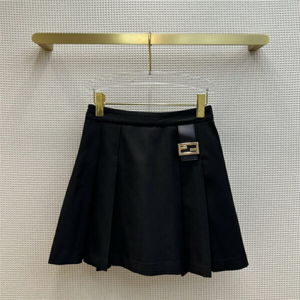 fendi metal buckle trim skirt