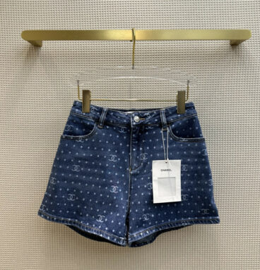Chanel simple all-match denim shorts